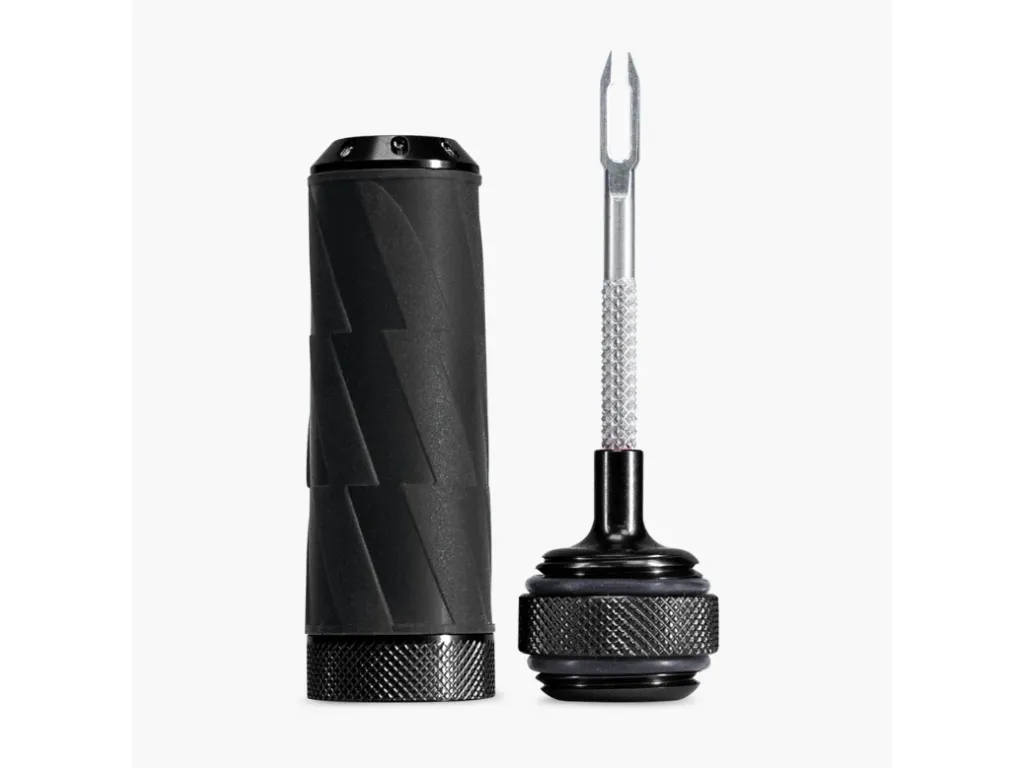 Muc-Off Puncture Repair Capsule – 2V1 na opravu defektu pláště